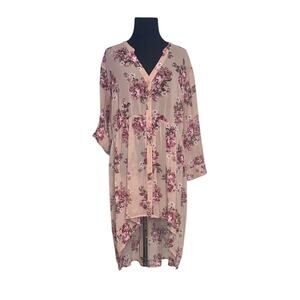 Torrid Floral Chiffon cream pink hi-lo roll tab sleeves top size 1 - 1X